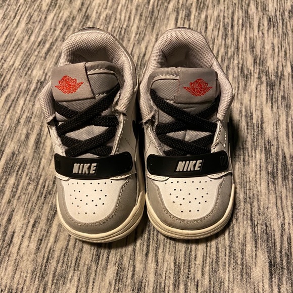 Nike Other - Kids nike shoes